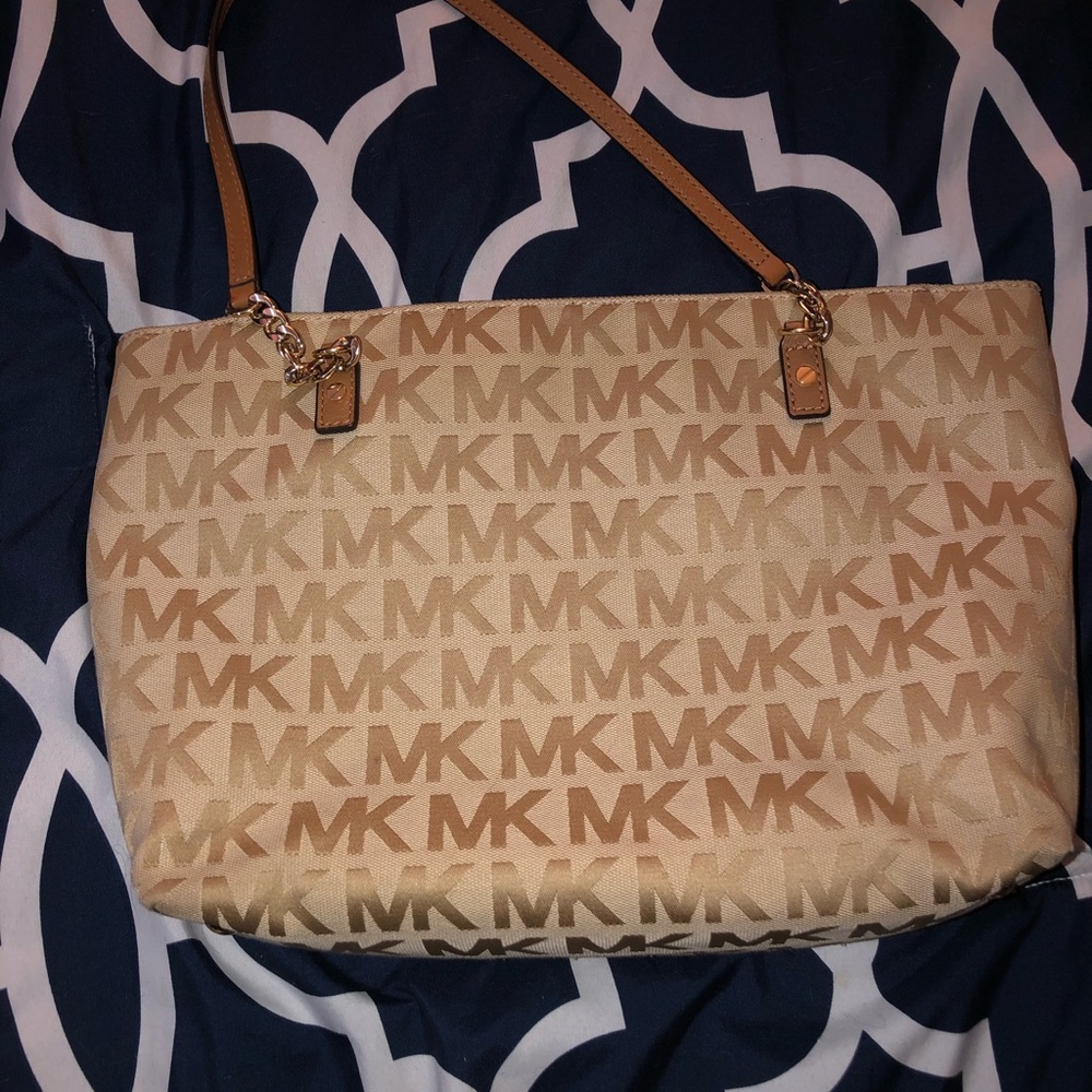 MK purse